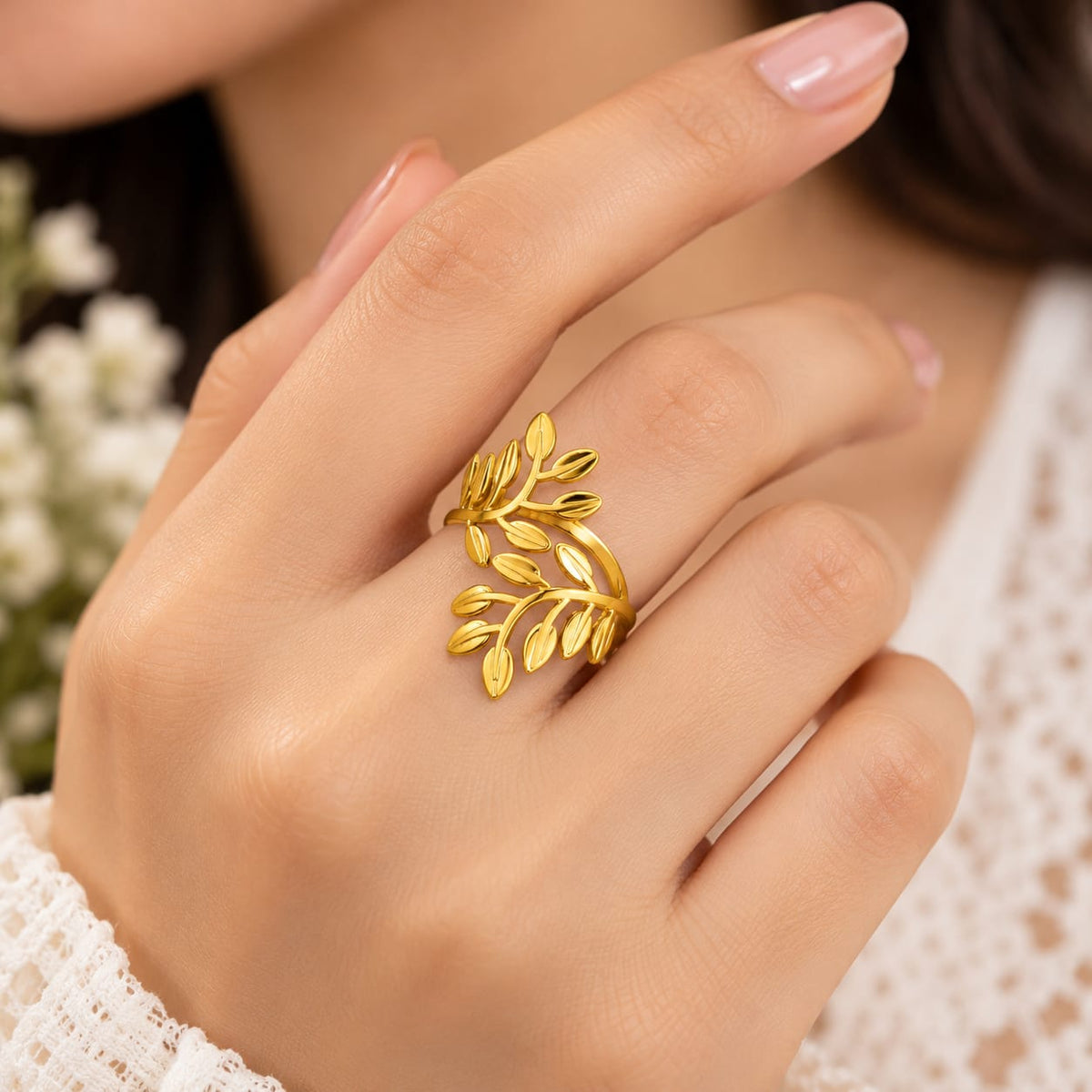 Exaggerated Leaf Ring for Women